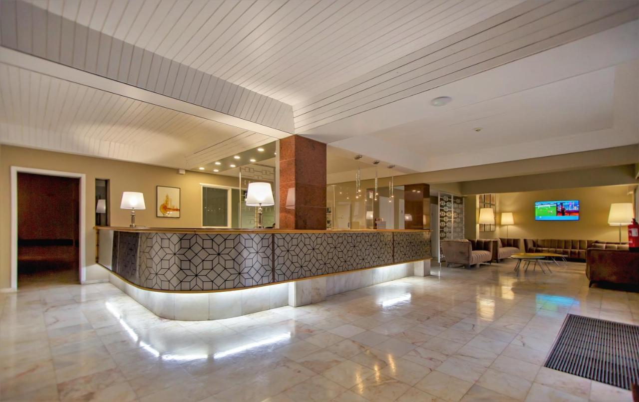 Turial Old Town Ocean View Aparthotel อัลบูเฟรา ภายนอก รูปภาพ